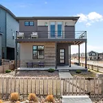 Orleans Street - Aurora
